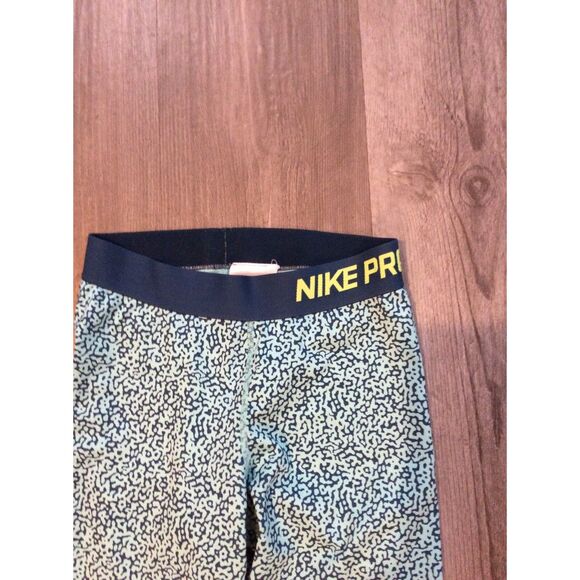 Nike Pro XS Print Capri Leggings Women - Picture 2 of 3